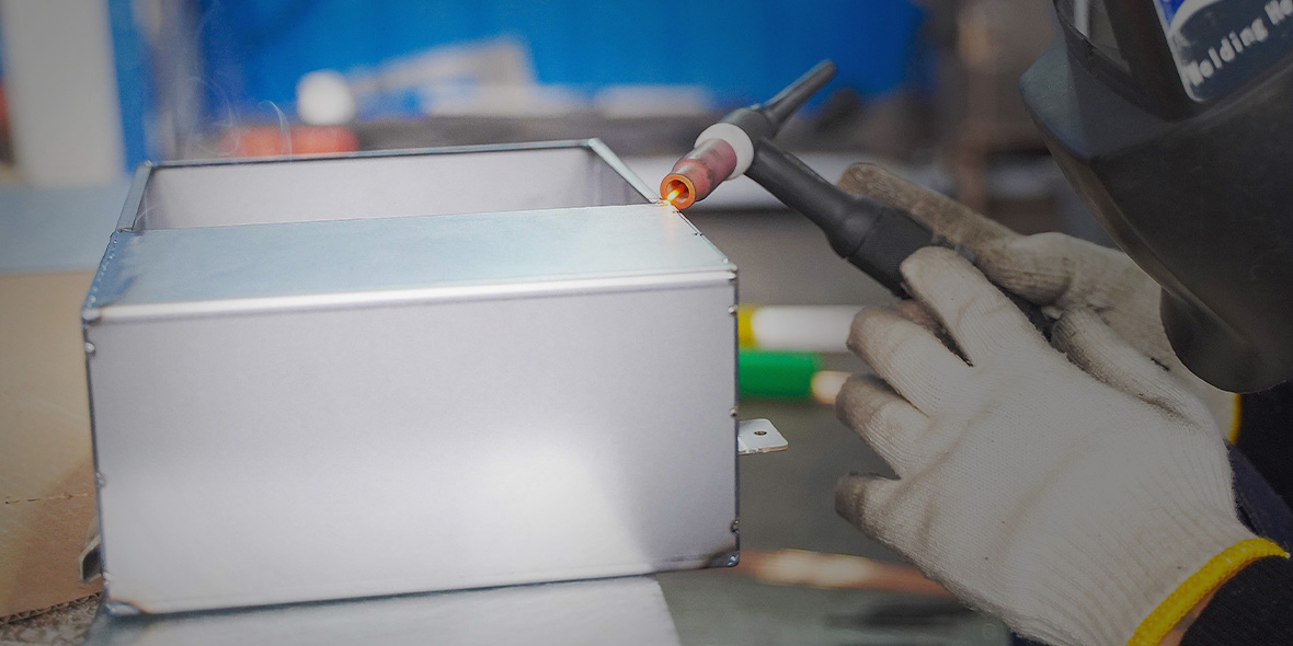 завод по производству листового металла в Китае